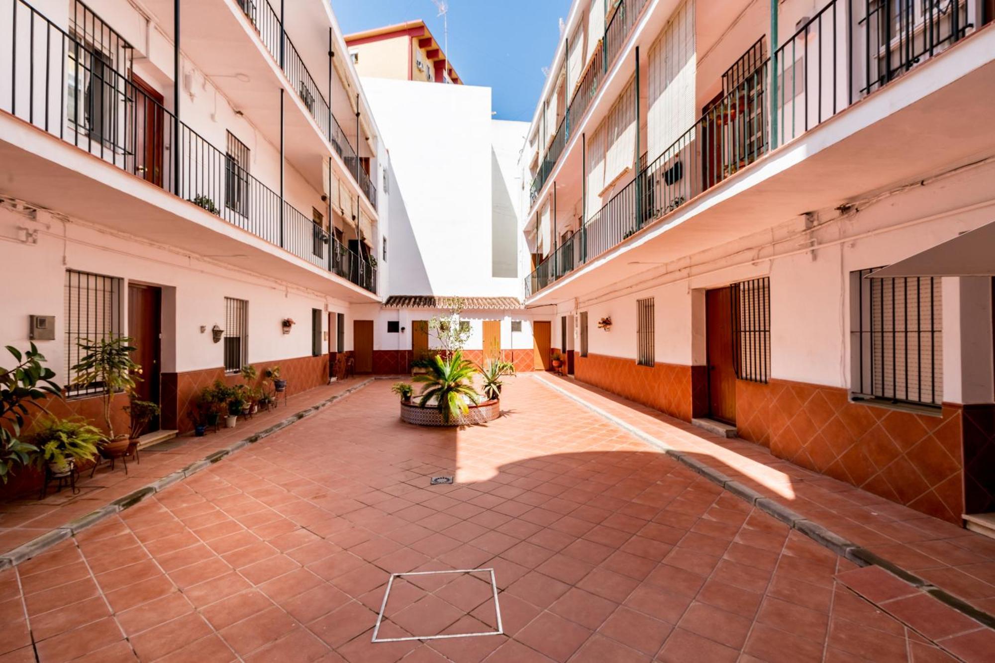 Holi-Rent Salado Leilighet Sevilla Eksteriør bilde