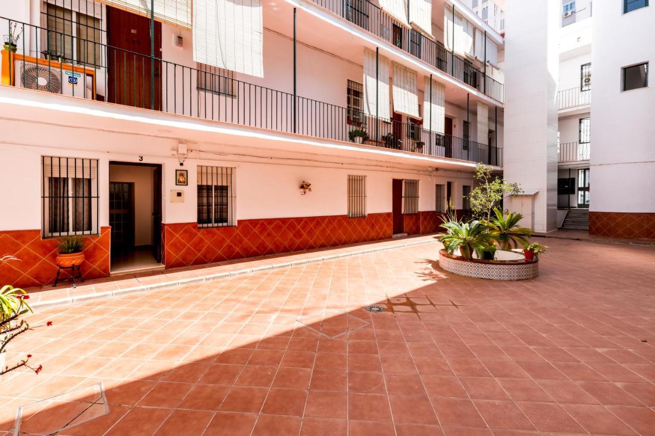 Holi-Rent Salado Leilighet Sevilla Eksteriør bilde